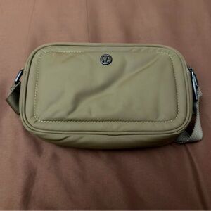lululemon tan Crossbody camera Bag